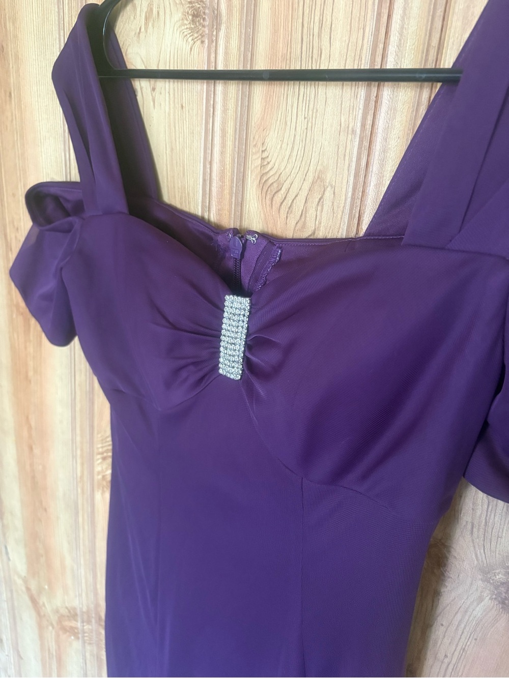 Azazie Elegant Purple Off Shoulder Evening Gown Maxi Formal Dress Wedding Guest” - Picture 6 of 14